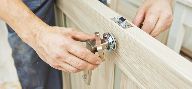 interior door repair Lindsay
